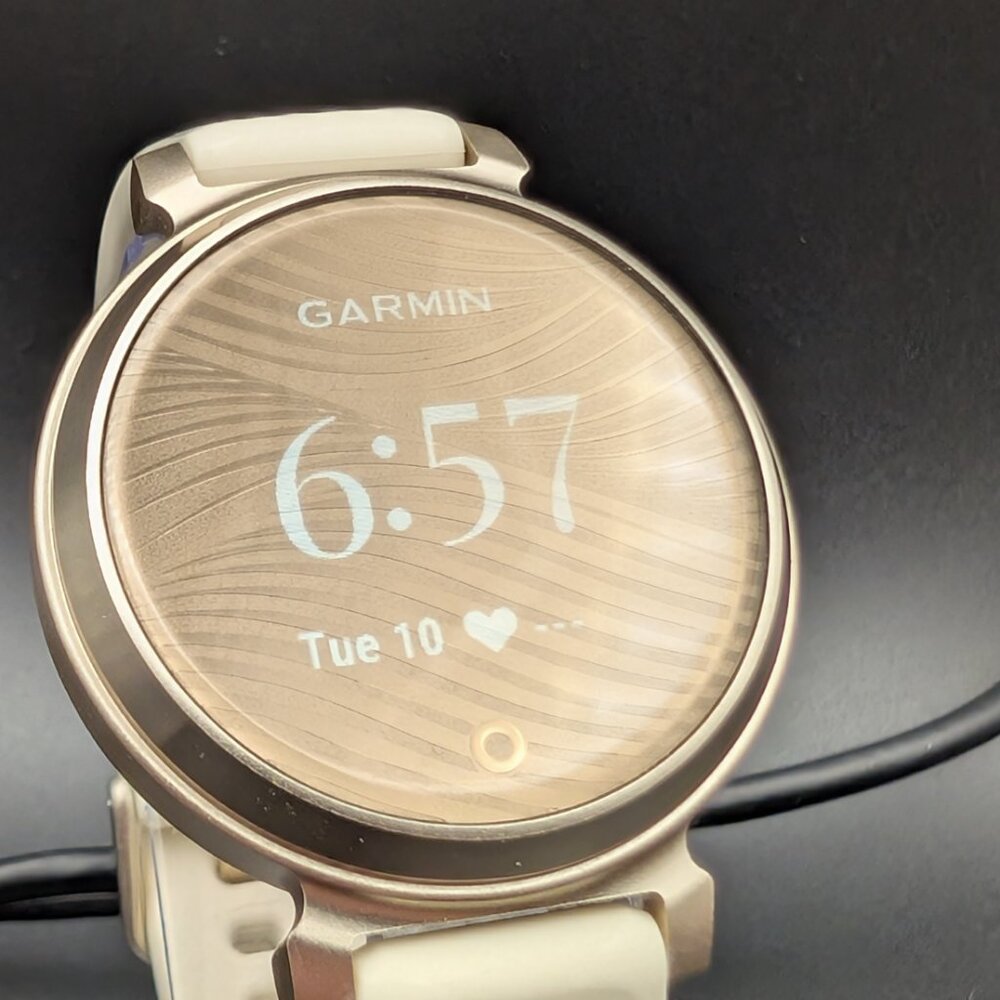 Garmin Lily 2 Smartwatch Cream Gold with Coconut Silicone Band - Picture 7 of 10